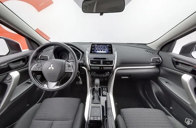 Mitsubishi Eclipse 1,5 MIVEC Invite CVT 4WD /Vetokoukku /Vakkari /AndroidAuto & AppleCarPlay - 4-veto, huippuvarusteltu Image 9